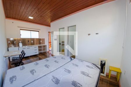 Quarto de kitnet/studio para alugar com 1 quarto, 30m² em São João do Rio Vermelho, Florianópolis