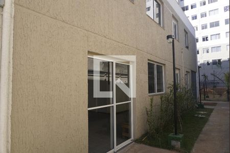 Apartamento para alugar com 45m², 2 quartos e sem vagaÁrea comum - Salão de festas
