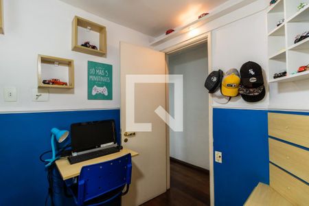 Casa de condomínio à venda com 260m², 4 quartos e 2 vagas Casa de condomínio à venda com 260m², 4 quartos e 2 vagasQuarto 1