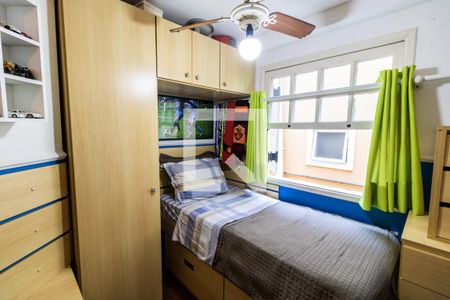 Casa de condomínio à venda com 260m², 4 quartos e 2 vagas Casa de condomínio à venda com 260m², 4 quartos e 2 vagasQuarto 1