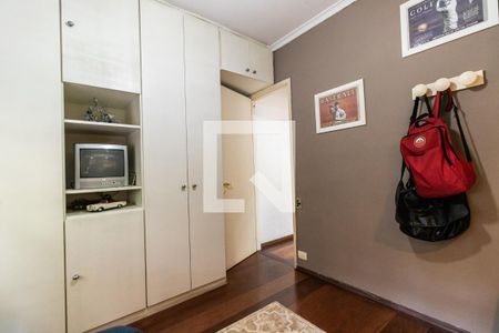 Casa de condomínio à venda com 260m², 4 quartos e 2 vagas Casa de condomínio à venda com 260m², 4 quartos e 2 vagasQuarto 2