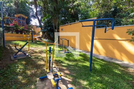 Casa de condomínio à venda com 260m², 4 quartos e 2 vagas Casa de condomínio à venda com 260m², 4 quartos e 2 vagasAparelhos de Exercícios