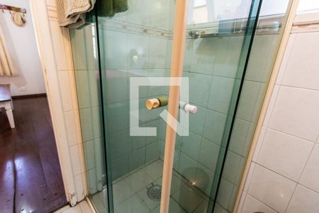 Casa de condomínio à venda com 260m², 4 quartos e 2 vagas Casa de condomínio à venda com 260m², 4 quartos e 2 vagasBanheiro da Suíte