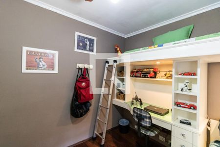 Casa de condomínio à venda com 260m², 4 quartos e 2 vagas Casa de condomínio à venda com 260m², 4 quartos e 2 vagasQuarto 2