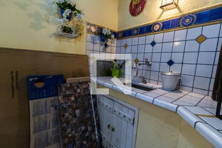 Casa de condomínio à venda com 260m², 4 quartos e 2 vagas Casa de condomínio à venda com 260m², 4 quartos e 2 vagasChurrasqueira