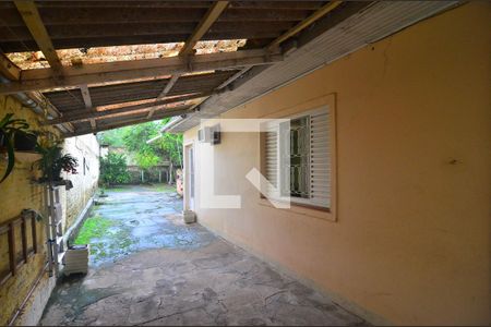 Garagem de casa à venda com 2 quartos, 151m² em Nossa Senhora das Gracas, Canoas