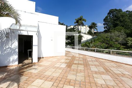 Casa à venda com 580m², 4 quartos e 5 vagas Casa à venda com 580m², 4 quartos e 5 vagasvaranda 2 cobertura