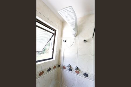 Casa à venda com 580m², 4 quartos e 5 vagas Casa à venda com 580m², 4 quartos e 5 vagasBanheiro da Suíte 4