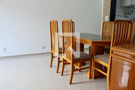Sala de apartamento para alugar com 2 quartos, 90m² em Parque Enseada, Guarujá