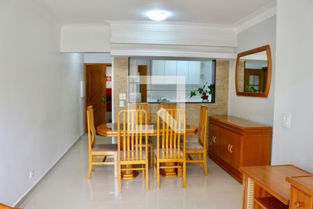 Sala de apartamento para alugar com 2 quartos, 90m² em Parque Enseada, Guarujá