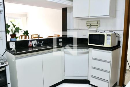 Apartamento para alugar com 90m², 2 quartos e 1 vaga Apartamento para alugar com 90m², 2 quartos e 1 vagaCozinha