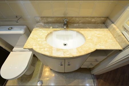 Apartamento à venda com 56m², 2 quartos e 1 vagaBanheiro Social