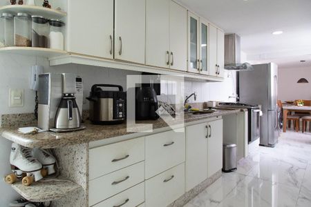 Apartamento à venda com 700m², 4 quartos e 3 vagasCozinha 