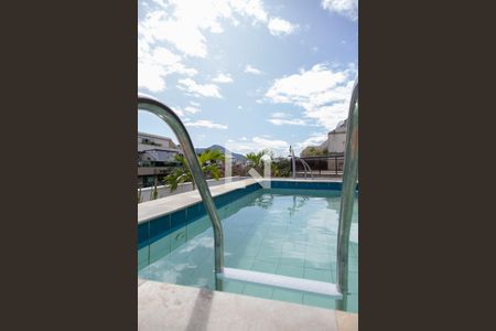 Apartamento à venda com 700m², 4 quartos e 3 vagasTerraço - piscina