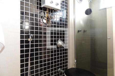 Apartamento à venda com 130m², 2 quartos e 2 vagasBanheiro da Suíte