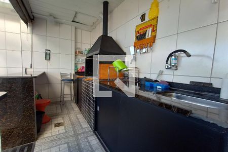 Apartamento à venda com 130m², 2 quartos e 2 vagas Apartamento à venda com 130m², 2 quartos e 2 vagasChurrasqueira