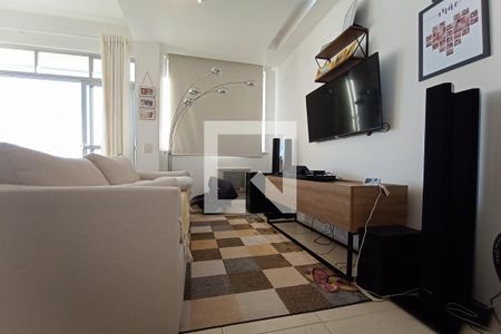 Apartamento à venda com 130m², 2 quartos e 2 vagas Apartamento à venda com 130m², 2 quartos e 2 vagasSala