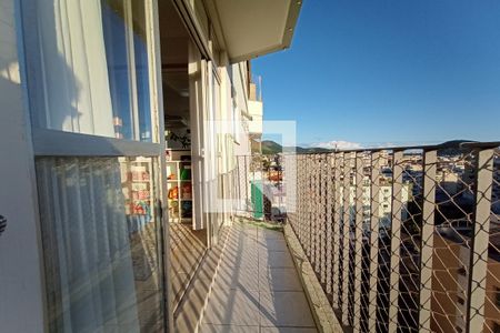 Apartamento à venda com 130m², 2 quartos e 2 vagas Apartamento à venda com 130m², 2 quartos e 2 vagasVaranda da Sala