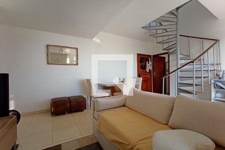 Apartamento à venda com 130m², 2 quartos e 2 vagas Apartamento à venda com 130m², 2 quartos e 2 vagasSala