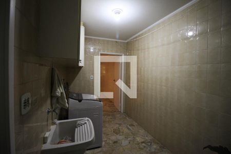 Casa à venda com 192m², 4 quartos e 2 vagas Casa à venda com 192m², 4 quartos e 2 vagasÁrea de Serviço