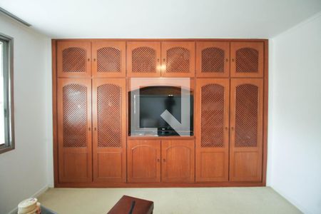 Casa à venda com 192m², 4 quartos e 2 vagas Casa à venda com 192m², 4 quartos e 2 vagasQuarto 2