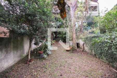 Casa à venda com 192m², 4 quartos e 2 vagas Casa à venda com 192m², 4 quartos e 2 vagasÁrea comum