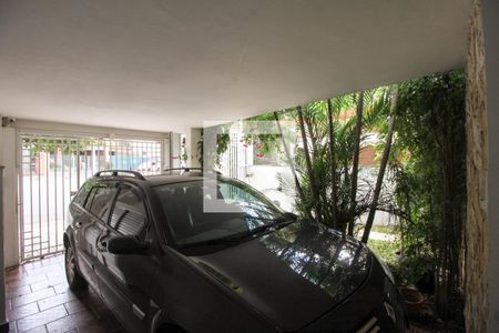 Casa à venda com 192m², 4 quartos e 2 vagas Casa à venda com 192m², 4 quartos e 2 vagasGaragem