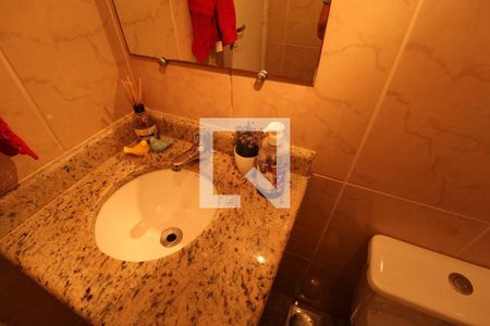 Casa à venda com 90m², 3 quartos e 1 vagaBanheiro