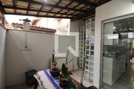 Casa à venda com 90m², 3 quartos e 1 vagaÁrea Gourmet