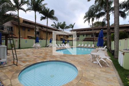 Casa à venda com 90m², 3 quartos e 1 vagaÁrea Comum - Piscina