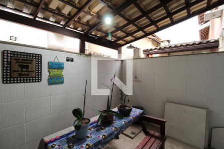 Casa à venda com 90m², 3 quartos e 1 vagaÁrea Gourmet