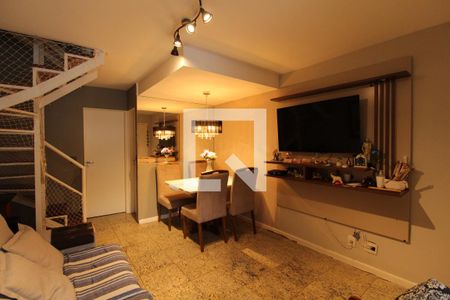 Sala de casa à venda com 3 quartos, 90m² em Vargem Grande, Rio de Janeiro