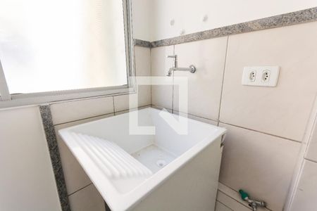 Apartamento para alugar com 65m², 2 quartos e 1 vagaÁrea de Serviço