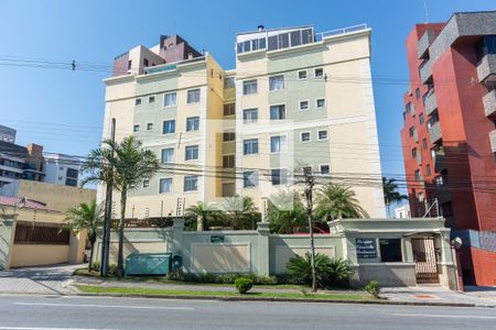 Apartamento para alugar com 65m², 2 quartos e 1 vagaFachada