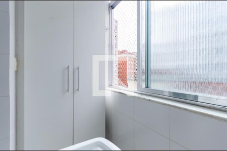 Apartamento para alugar com 84m², 2 quartos e 1 vagaÁrea de serviço