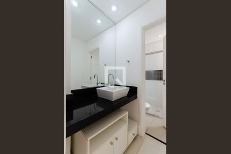 Apartamento para alugar com 84m², 2 quartos e 1 vaga Apartamento para alugar com 84m², 2 quartos e 1 vagaBanheiro