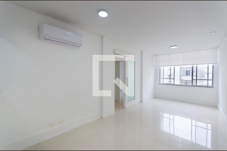 Apartamento para alugar com 84m², 2 quartos e 1 vaga Apartamento para alugar com 84m², 2 quartos e 1 vagaSala