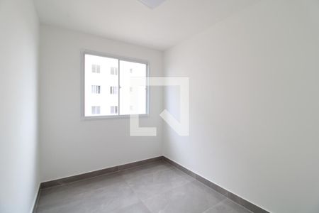 Quarto 2 de apartamento para alugar com 2 quartos, 42m² em Jardim Germânia, São Paulo