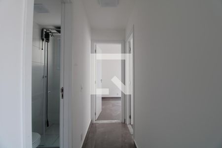 Corredor de apartamento para alugar com 2 quartos, 42m² em Jardim Germânia, São Paulo