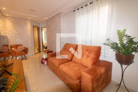Sala  de apartamento à venda com 2 quartos, 77m² em Vila São Pedro, Santo André