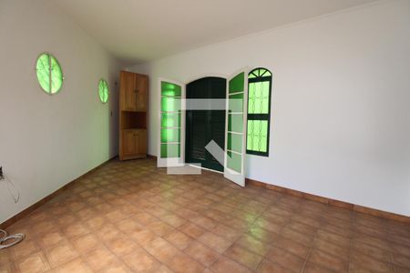 Casa à venda com 213m², 4 quartos e 3 vagasQuarto Suíte (1º pavimento)