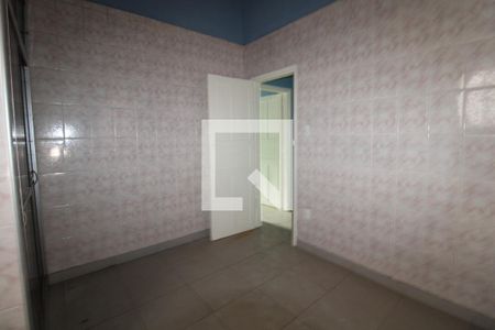 Casa à venda com 213m², 4 quartos e 3 vagasQuarto 2 (térreo)