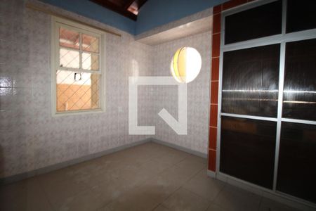 Casa à venda com 213m², 4 quartos e 3 vagasQuarto 2 (térreo)