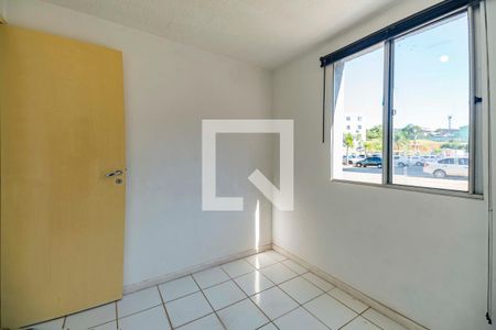 Quarto 1 de apartamento para alugar com 2 quartos, 40m² em Jardim Dona Leopoldina, Porto Alegre