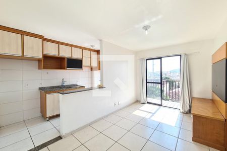 Sala de apartamento para alugar com 2 quartos, 60m² em Maria da Graça, Rio de Janeiro