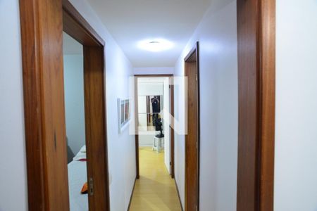 Corredor de apartamento à venda com 2 quartos, 96m² em Barra da Tijuca, Rio de Janeiro