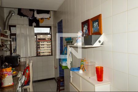 Apartamento à venda com 154m², 3 quartos e 2 vagasCozinha