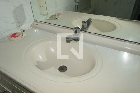 Apartamento à venda com 154m², 3 quartos e 2 vagasBanheiro da Suíte 3