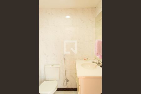 Apartamento à venda com 154m², 3 quartos e 2 vagasBanheiro da Suíte 3