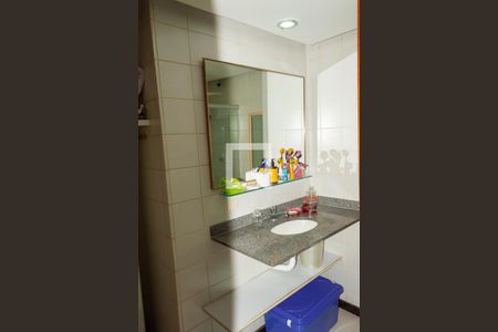 Apartamento à venda com 154m², 3 quartos e 2 vagasBanheiro da Suíte 2